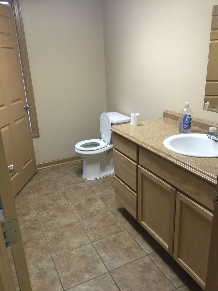 9725B Kingston Pike